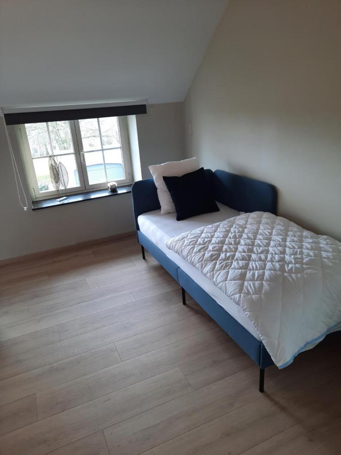 La Petite Maison Du Weris Villa Miecret Dış mekan fotoğraf